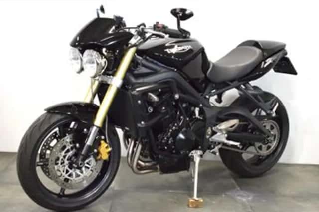 Triumph Street Triple (2008) thumbnail 4