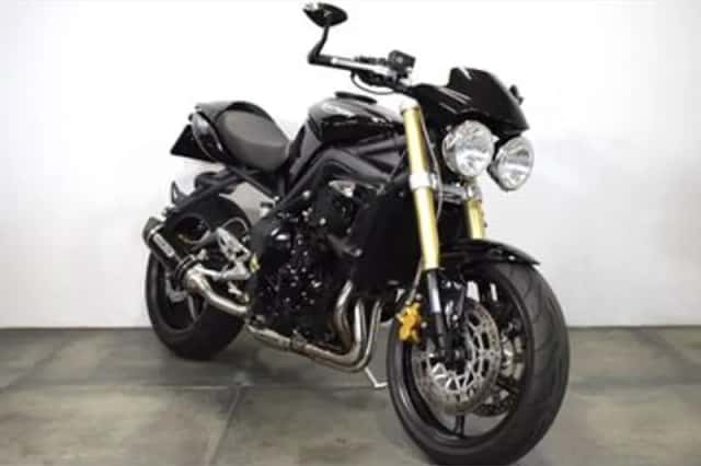 Triumph Street Triple (2008) thumbnail 5
