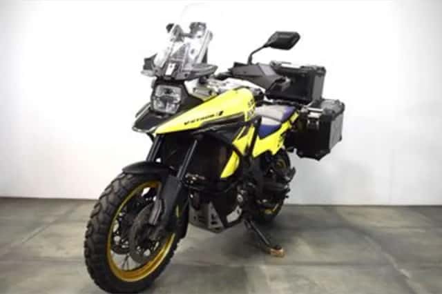Suzuki V-Strom 1050 (2022) thumbnail 3