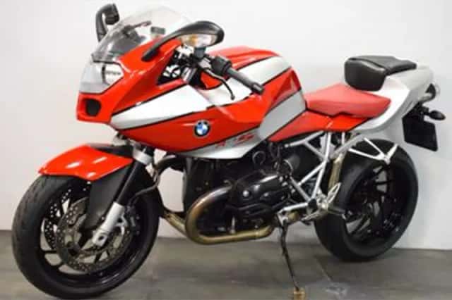 BMW R 1200S (2006) thumbnail 1