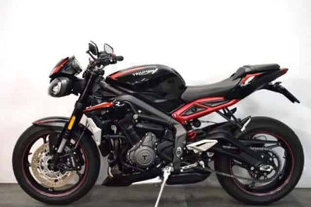 Triumph Street Triple 765 R (2021) thumbnail 2
