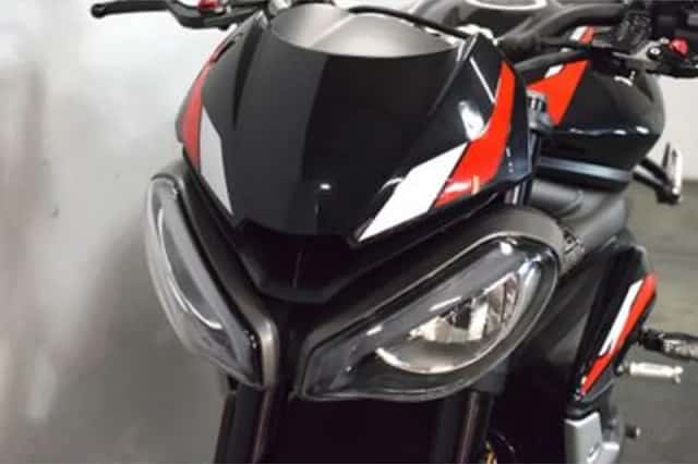 Triumph Street Triple 765 R (2021) thumbnail 6