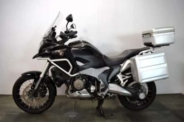 Honda VFR1200 (2012) thumbnail 3