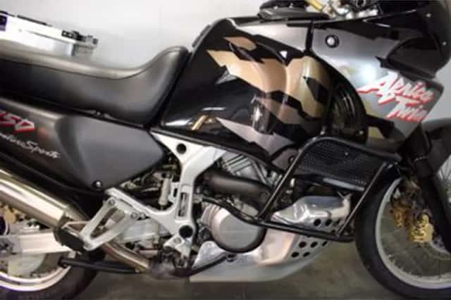 Honda XRV 750 Africa Twin (1998) thumbnail 4