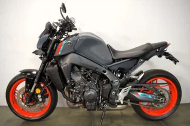 Yamaha MT-09 (2021) thumbnail 3