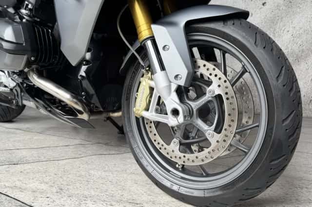 BMW R 1200 RS (2015) thumbnail 2