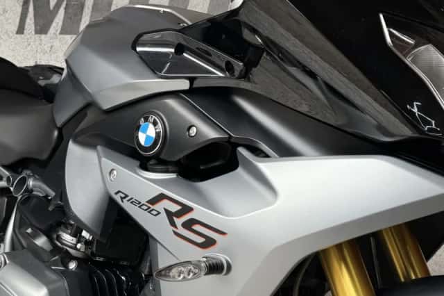BMW R 1200 RS (2015) thumbnail 3