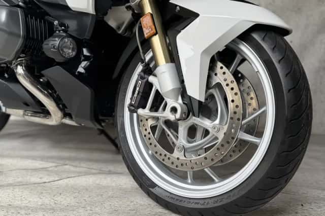 BMW R 1250 RT (2021) thumbnail 2