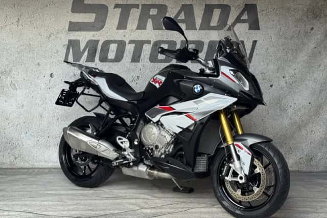 BMW S 1000 XR (2016) thumbnail 1