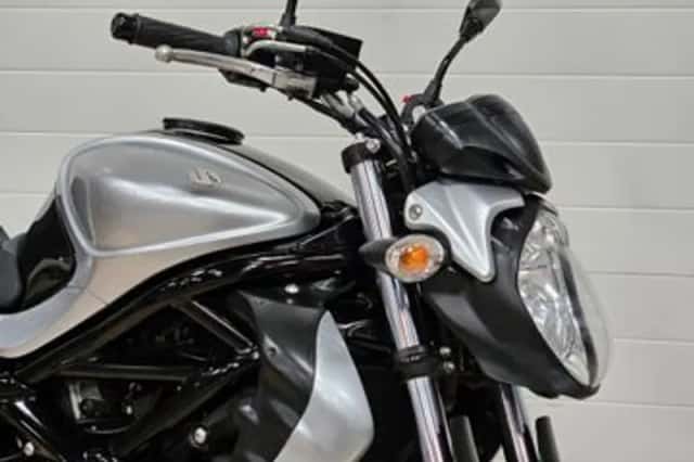 Suzuki SFV 650 Gladius (2011) thumbnail 3