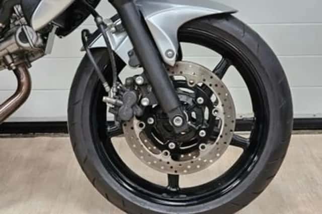 Suzuki SFV 650 Gladius (2011) thumbnail 5