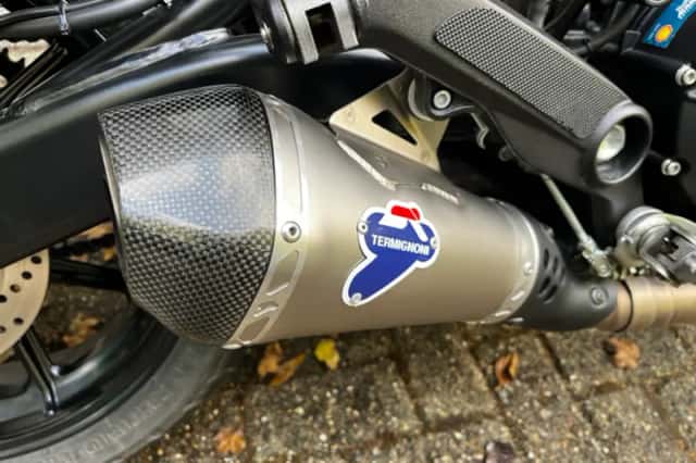 Ducati Scrambler SIXTY 2 (2016) thumbnail 4