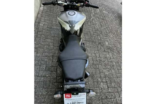 Yamaha MT-09 (2014) thumbnail 6