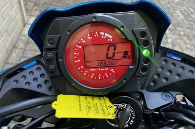 Kawasaki Z750 (2004) thumbnail 1