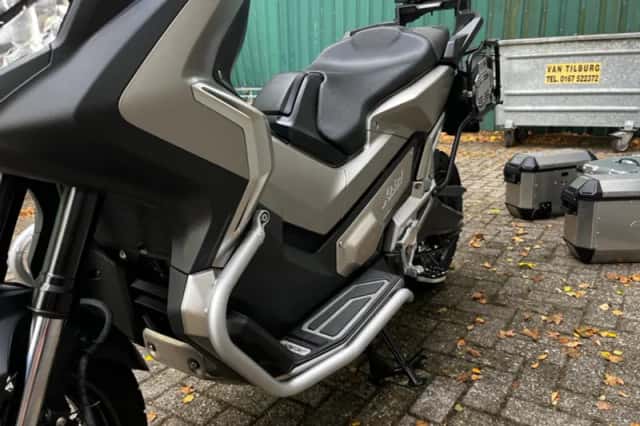 Honda X ADV (2020) thumbnail 3