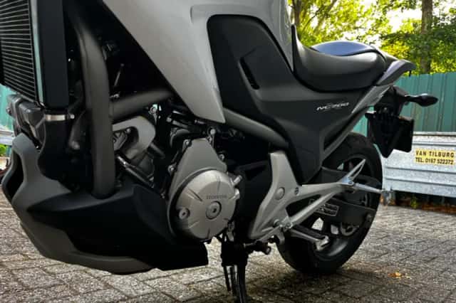 Honda NC700X (2012) thumbnail 2
