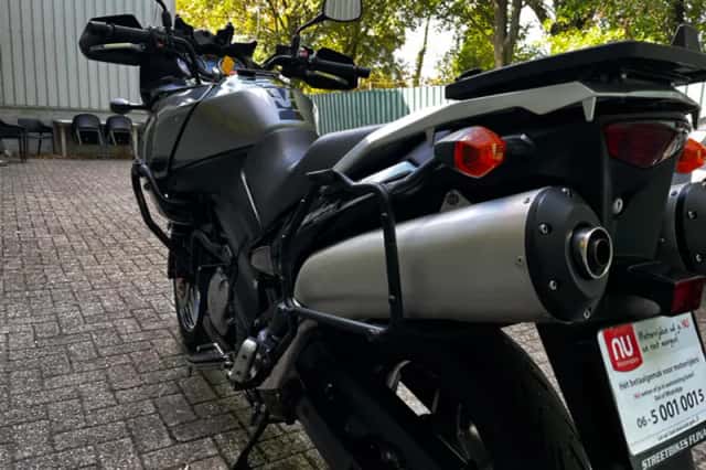 Suzuki V-Strom (2007) thumbnail 6