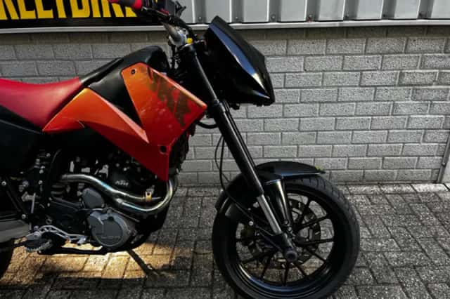 KTM 640 Duke II (2006) thumbnail 4