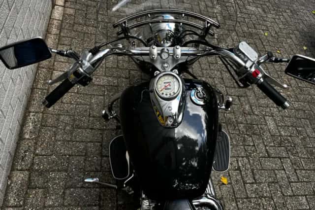 Yamaha XVS650 A (2003) thumbnail 4