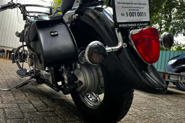 Yamaha XVS650 A (2003) thumbnail 5