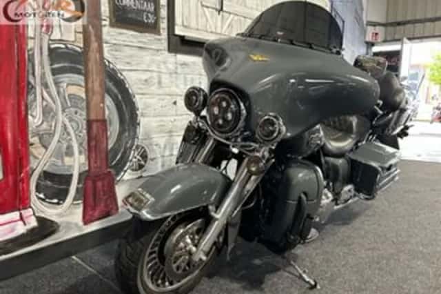 Harley-Davidson Electra Glide Ultra Classic (2013) thumbnail 4
