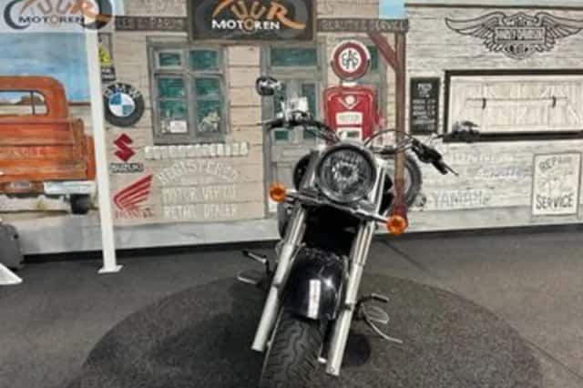 Suzuki Intruder C 800 (2009) thumbnail 3