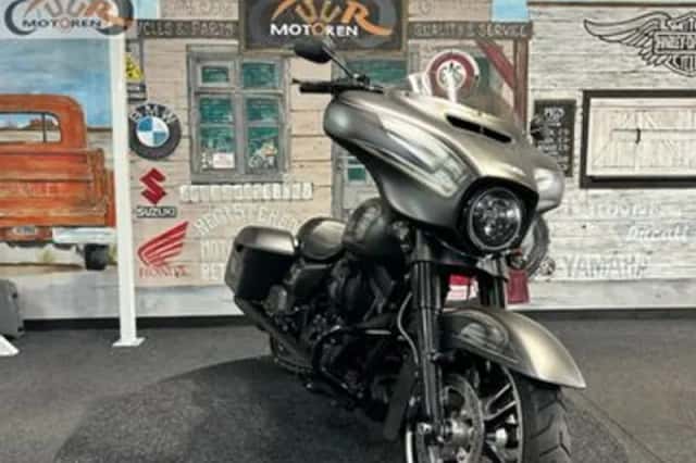 Harley-Davidson Street Glide (2016) thumbnail 4