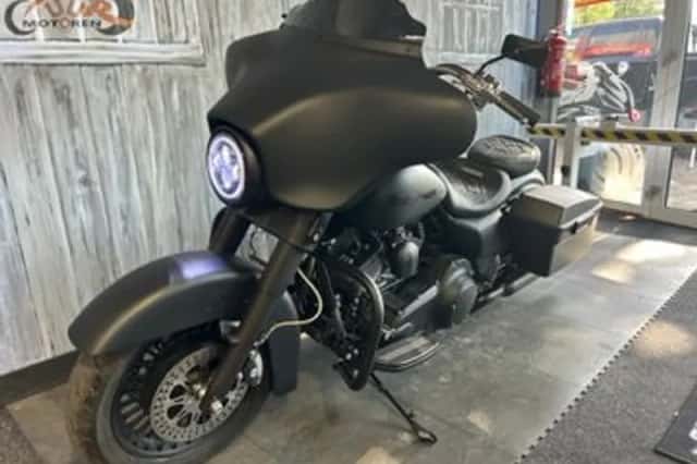 Harley-Davidson Street Glide (2011) thumbnail 4