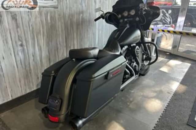 Harley-Davidson Street Glide (2011) thumbnail 5