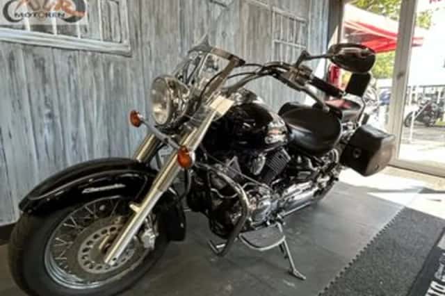 Yamaha XVS 1100 Dragstar (2001) thumbnail 4