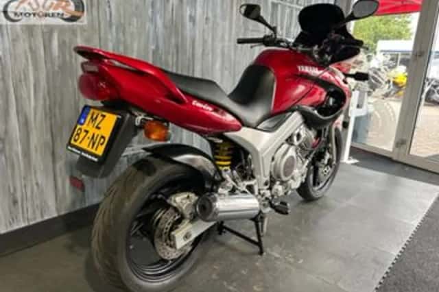 Yamaha TDM 850 (1999) thumbnail 5