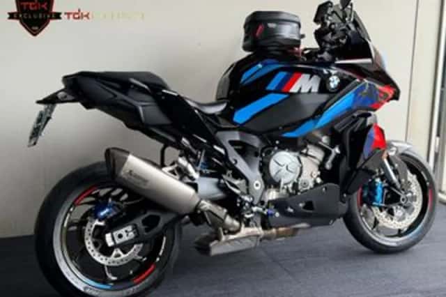 BMW M 1000 XR Competition (2024) thumbnail 3