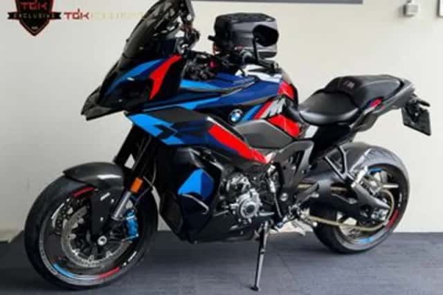 BMW M 1000 XR Competition (2024) thumbnail 6