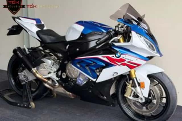 BMW S 1000 RR (2018) thumbnail 1