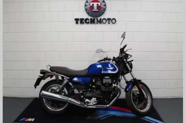 Moto Guzzi V7 Special (2022) thumbnail 1