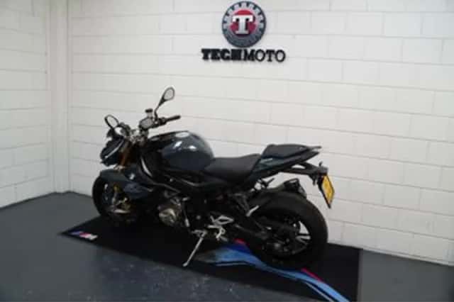 BMW S 1000 R (2018) thumbnail 5
