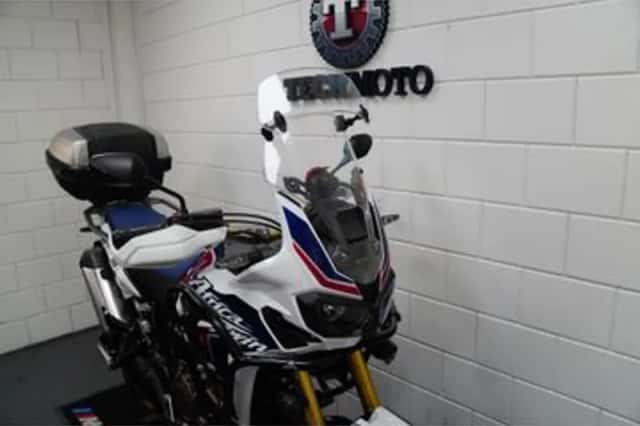 Honda CRF 1000 L Africa Twin (2018) thumbnail 6