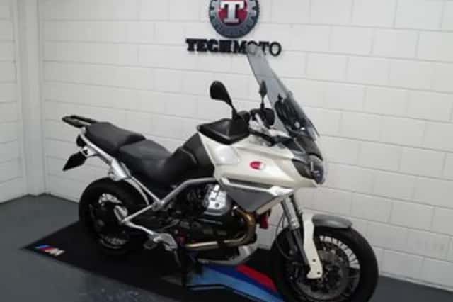 Moto Guzzi Stelvio 1200 (2008) thumbnail 2