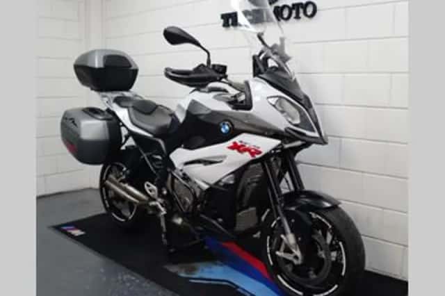 BMW S 1000 XR (2016) thumbnail 2