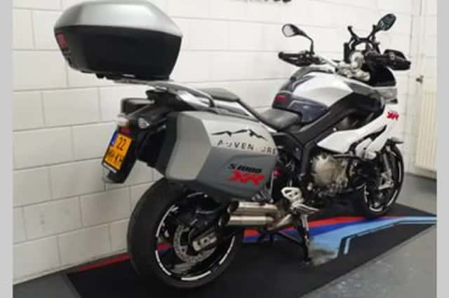 BMW S 1000 XR (2016) thumbnail 3