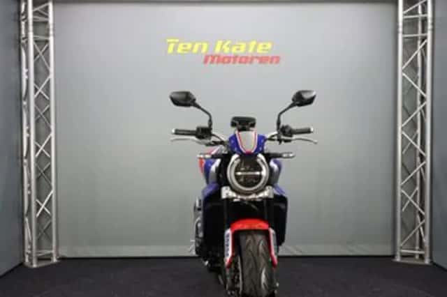 Honda CB 1000 R Ten Kate Edition (2018) thumbnail 2