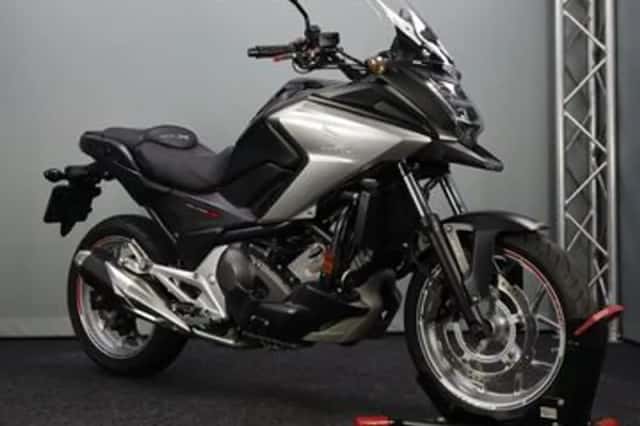 Honda NC750X (2017) thumbnail 4