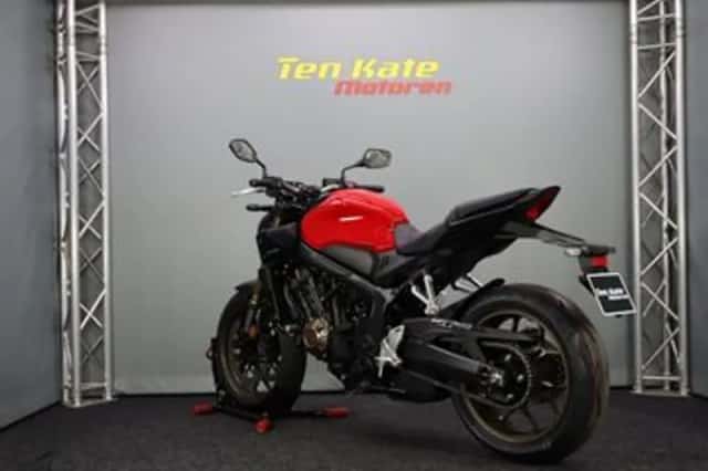 Honda CB650R (2026) thumbnail 6