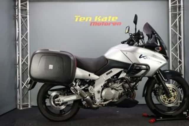Suzuki DL1000 (2004) thumbnail 1