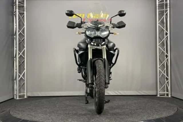 Triumph Tiger 800 XC (2011) thumbnail 3