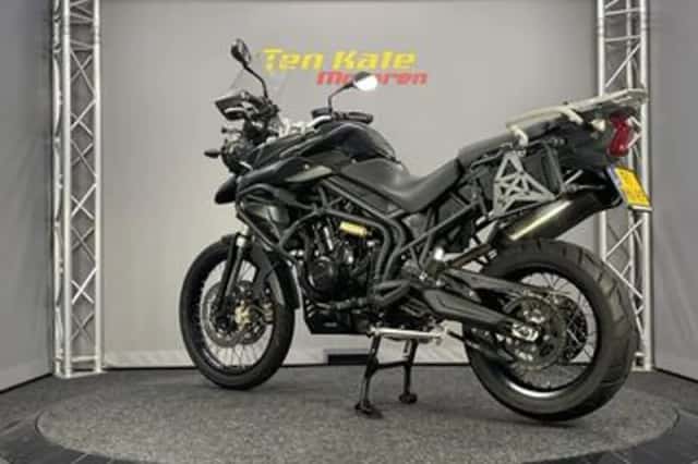 Triumph Tiger 800 XC (2011) thumbnail 6