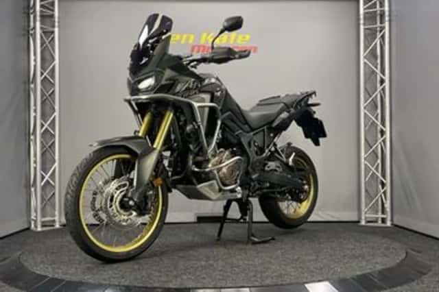 Honda CRF 1000 L Africa Twin (2016) thumbnail 6