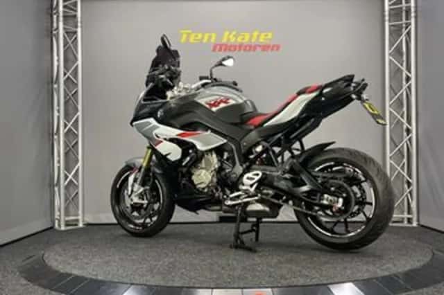 BMW S 1000 XR (2016) thumbnail 6