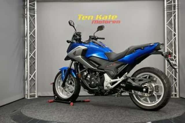 Honda NC750X (2017) thumbnail 6