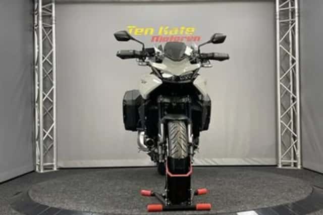 Honda CB 1000GT (2026) thumbnail 3